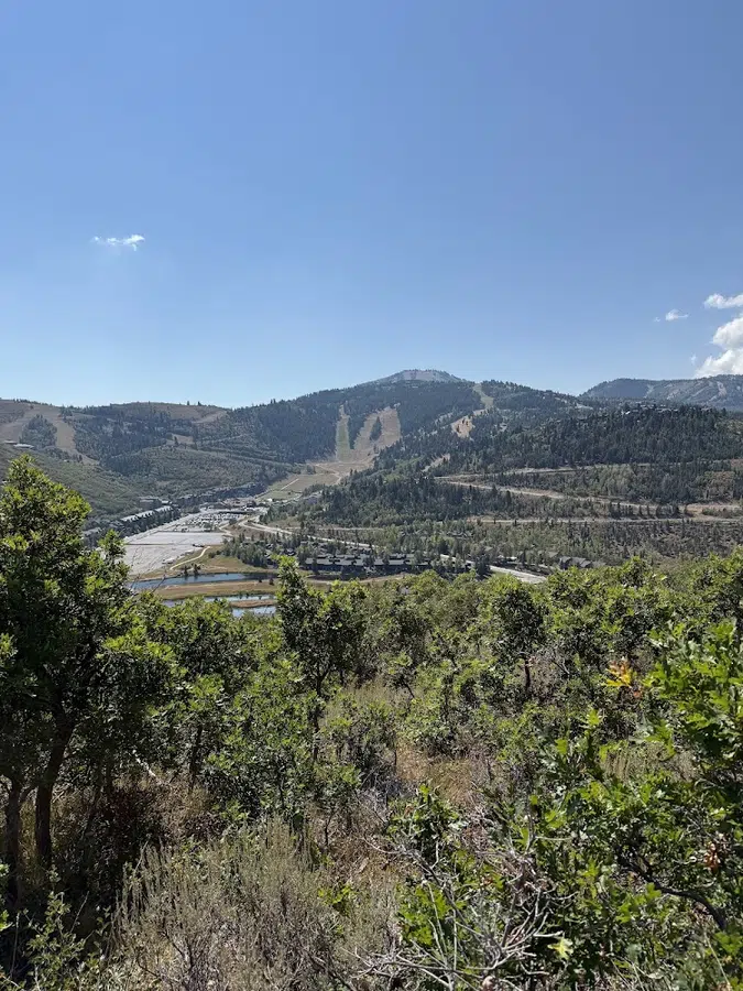 Gamble Oak Trailhead